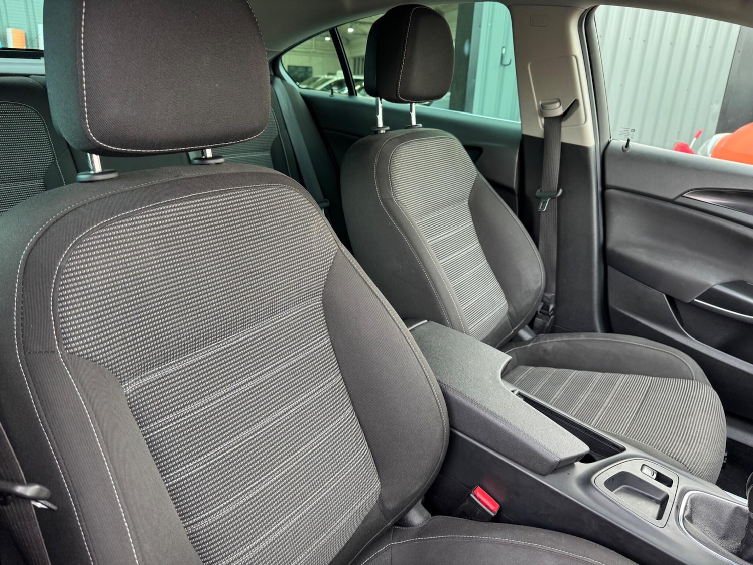 Used Vauxhall Insignia 2017 for sale - 78204617: Photo 6