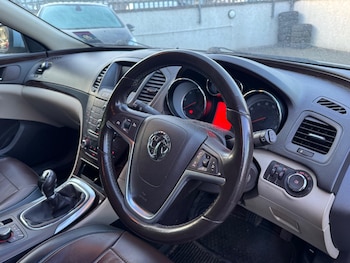 Used Vauxhall Insignia 2011 for sale - 77958455: Photo