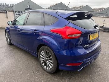 Used Ford Focus 2017 for sale - 78810060: Photo