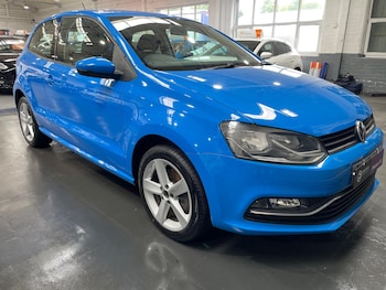 Used Volkswagen Polo 2015 for sale - 78897882: Photo
