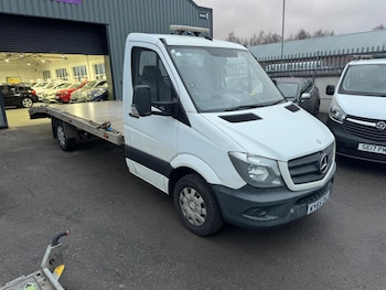 Mercedes-Benz Sprinter feature image