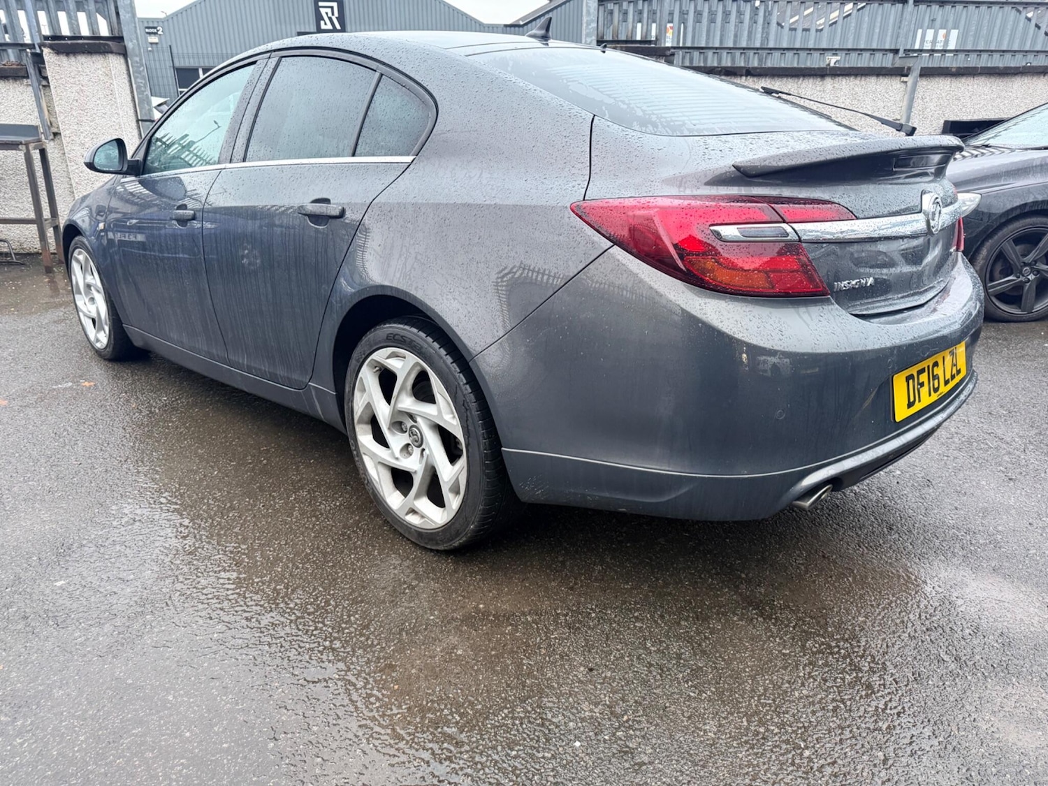 Used Vauxhall Insignia 2016 for sale - 77291272: Photo 3