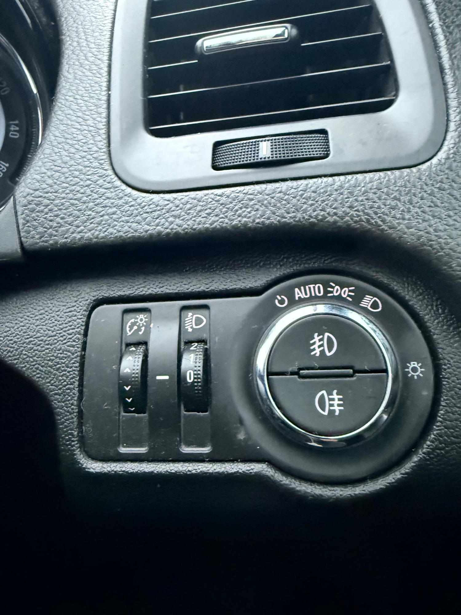 Used Vauxhall Insignia 2016 for sale - 77291272: Photo 9