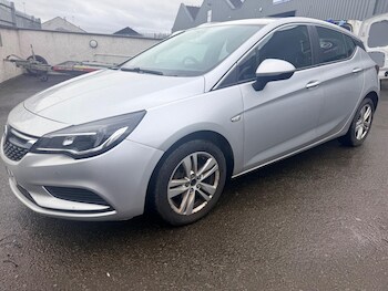 Used Vauxhall Astra 2016 for sale - 77824810: Photo