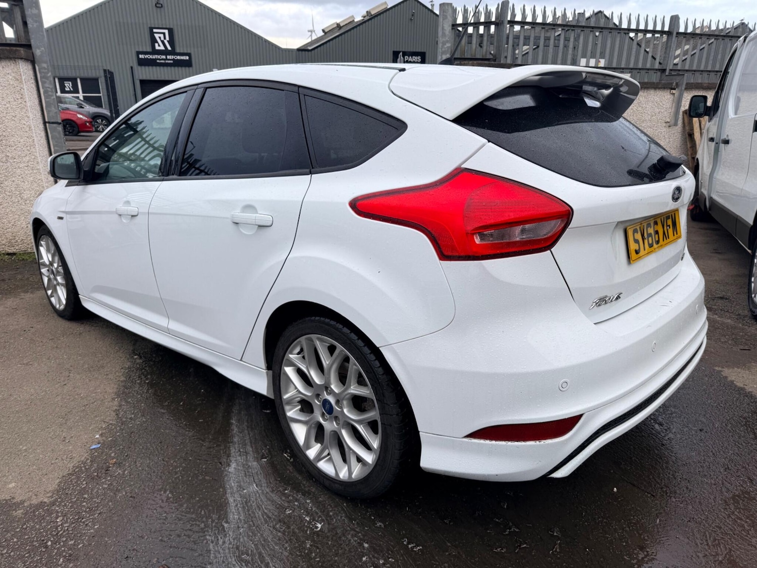 Used Ford Focus for sale - 78116399: Photo 3