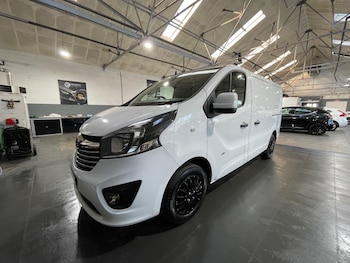 Used Vauxhall Vivaro 2017 for sale - 78362211: Photo