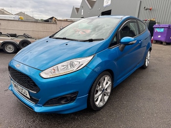 Used Ford Fiesta 2016 for sale - 78602078: Photo