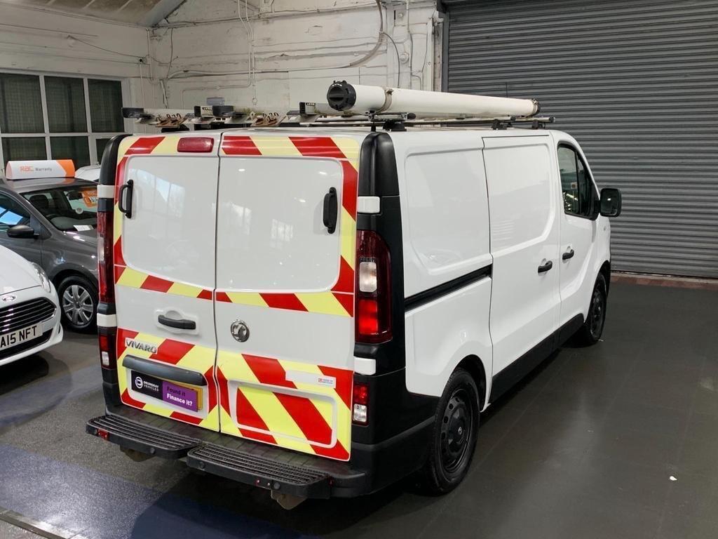 Used Vauxhall Vivaro 2017 for sale - 76824596: Photo 8