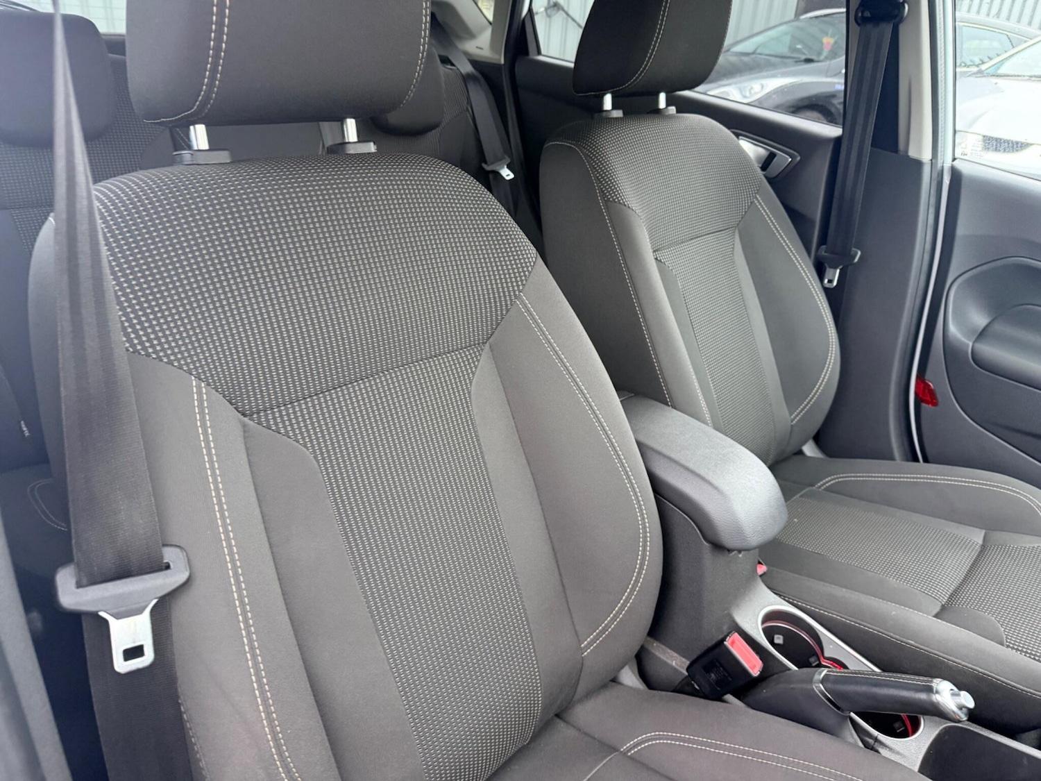 Used Ford Fiesta 2015 for sale - 77203137: Photo 6