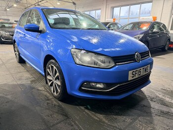 Used Volkswagen Polo 2015 for sale - 77440493: Photo