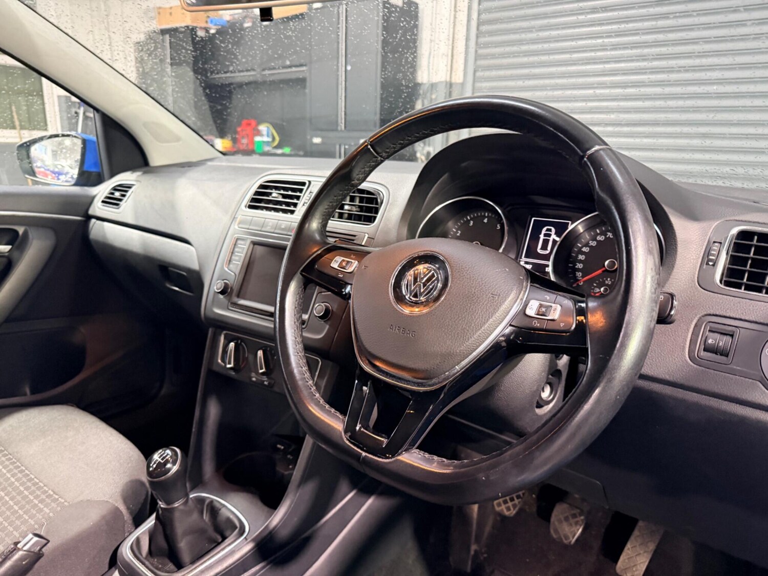 Used Volkswagen Polo 2015 for sale - 77440493: Photo 8