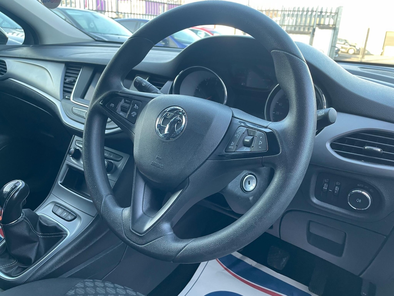 Used Vauxhall Astra for sale - 78136330: Photo 8