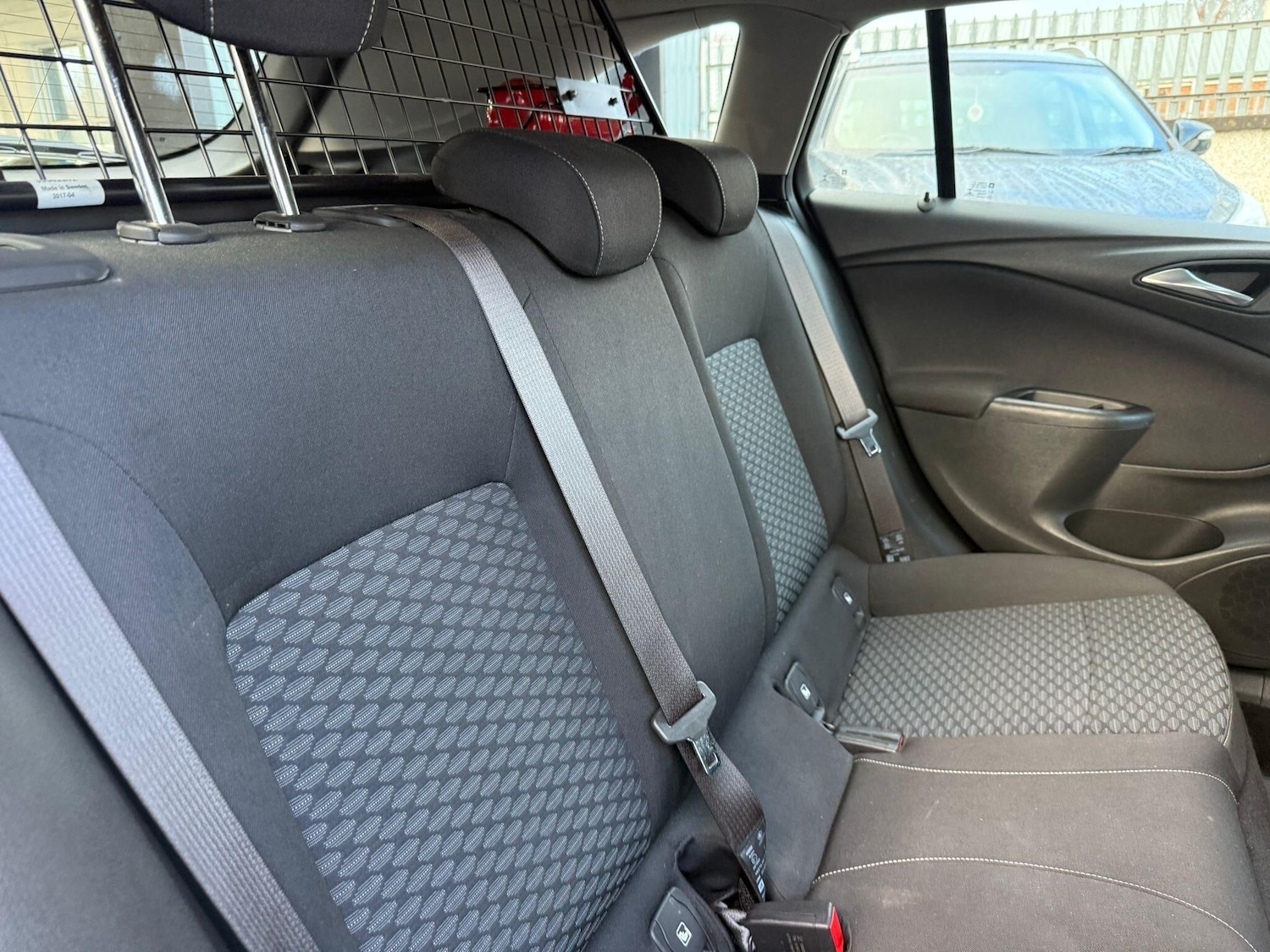 Used Vauxhall Astra 2017 for sale - 76964551: Photo 6