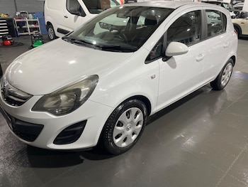 Used Vauxhall Corsa 2015 for sale - 77120284: Photo