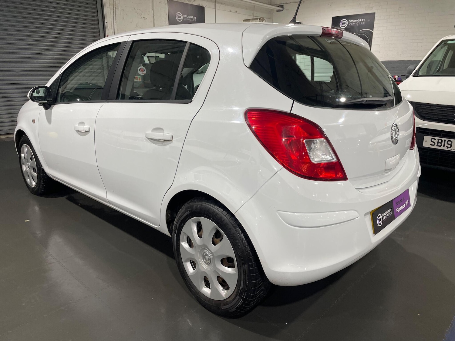 Used Vauxhall Corsa 2015 for sale - 77120284: Photo 8