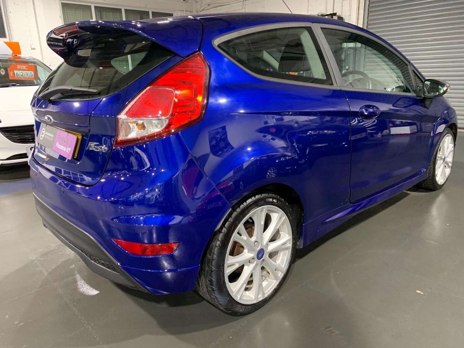 Used Ford Fiesta 2015 for sale - 76584390: Photo 10