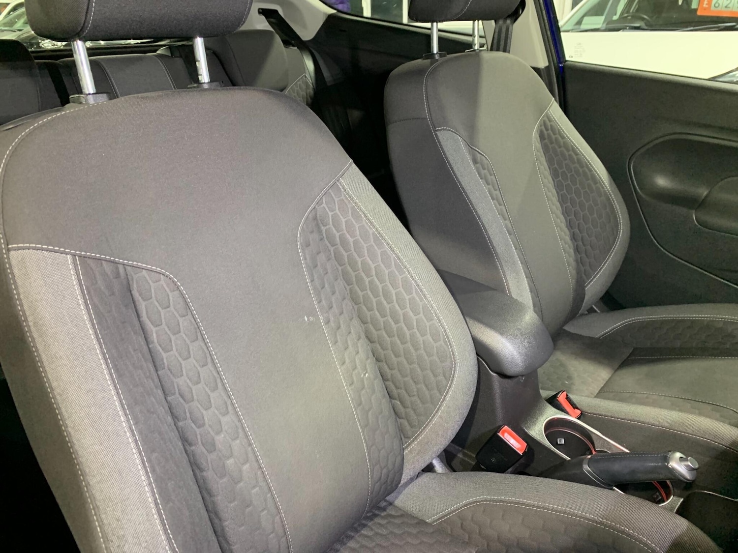 Used Ford Fiesta 2015 for sale - 76584390: Photo 14