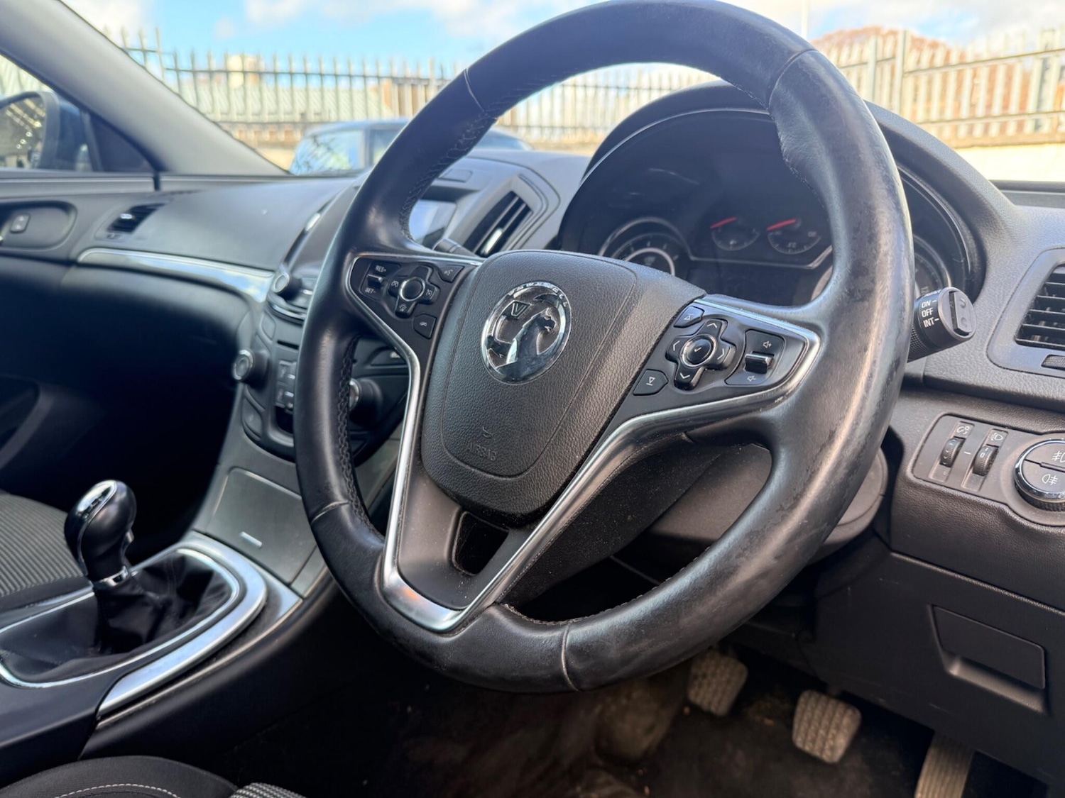 Used Vauxhall Insignia for sale - 78046849: Photo 5