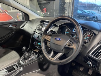 Used Ford Focus 2016 for sale - 77883190: Photo