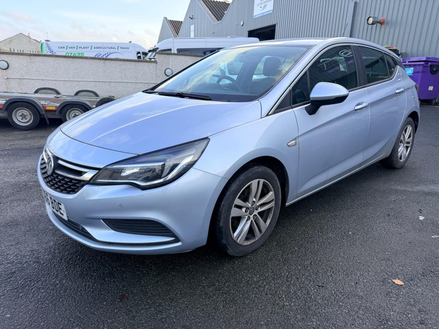 Used Vauxhall Astra for sale - 77892695: Photo 3