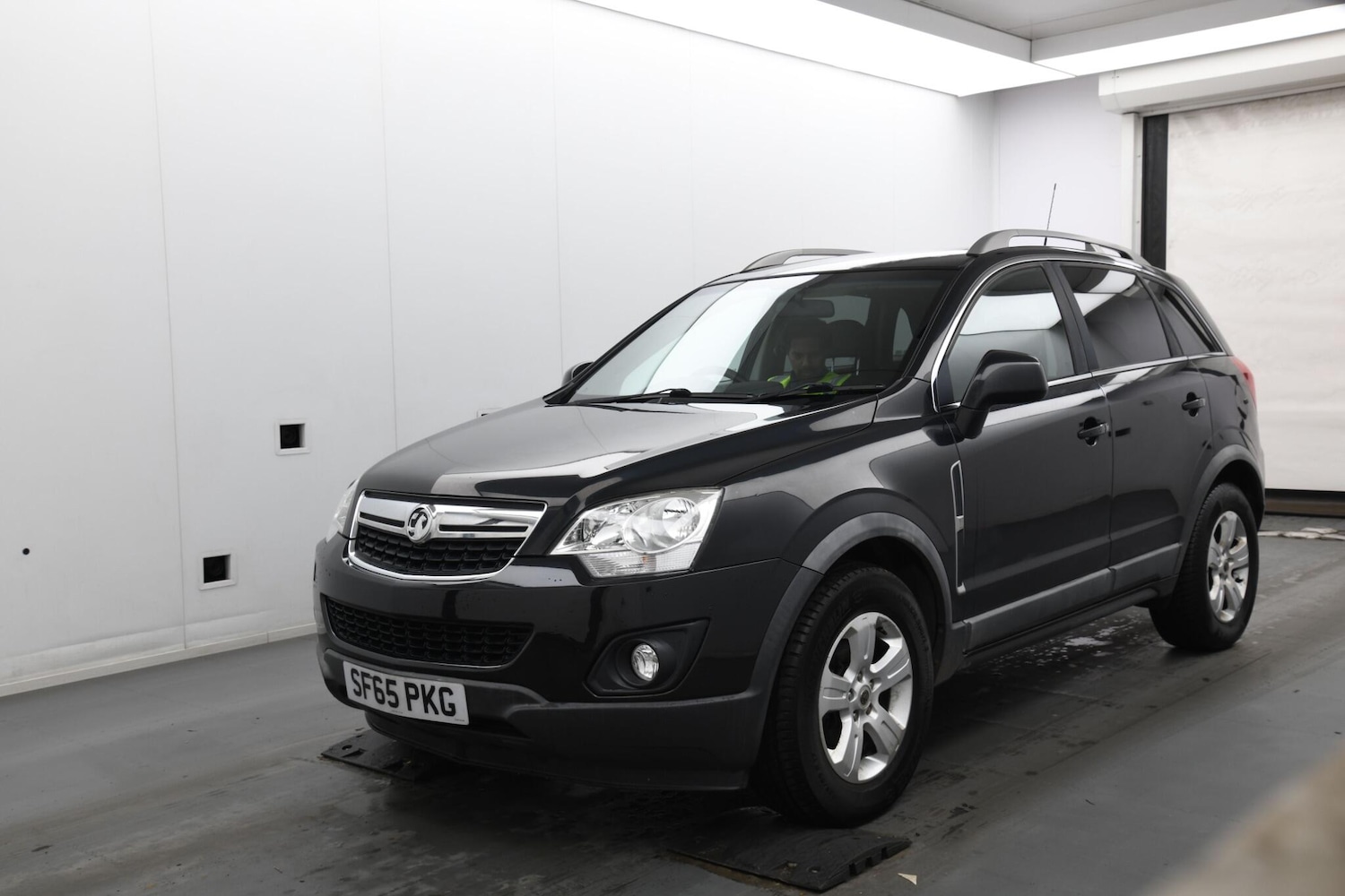 Used Vauxhall Antara 2016 for sale - 76585240: Photo 3