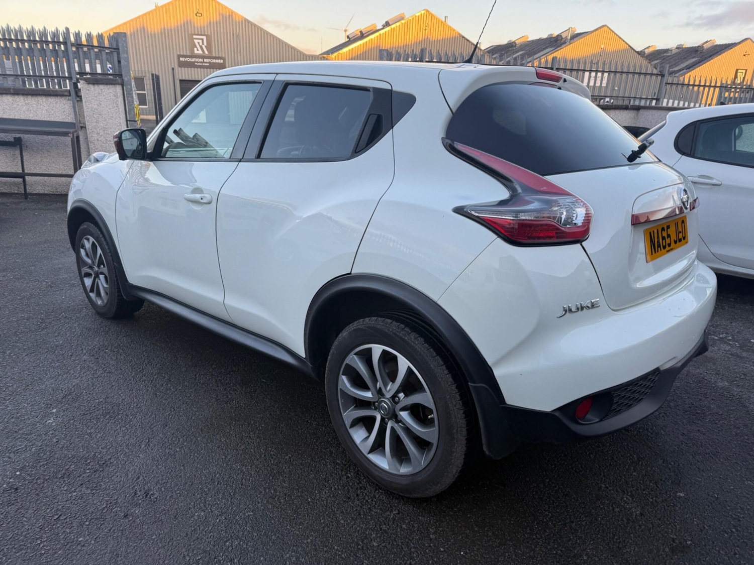 Used Nissan Juke 2015 for sale - 76645219: Photo 3