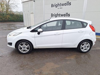 Used Ford Fiesta 2015 for sale - 76585344: Photo