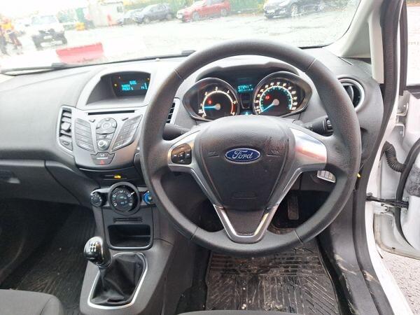 Used Ford Fiesta 2015 for sale - 76585344: Photo 8