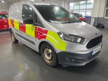 Used Ford Transit Courier 2014 for sale - 79106517: Photo