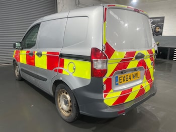 Used Ford Transit Courier 2014 for sale - 79106517: Photo