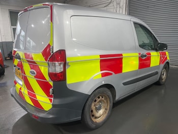 Used Ford Transit Courier 2014 for sale - 79106517: Photo