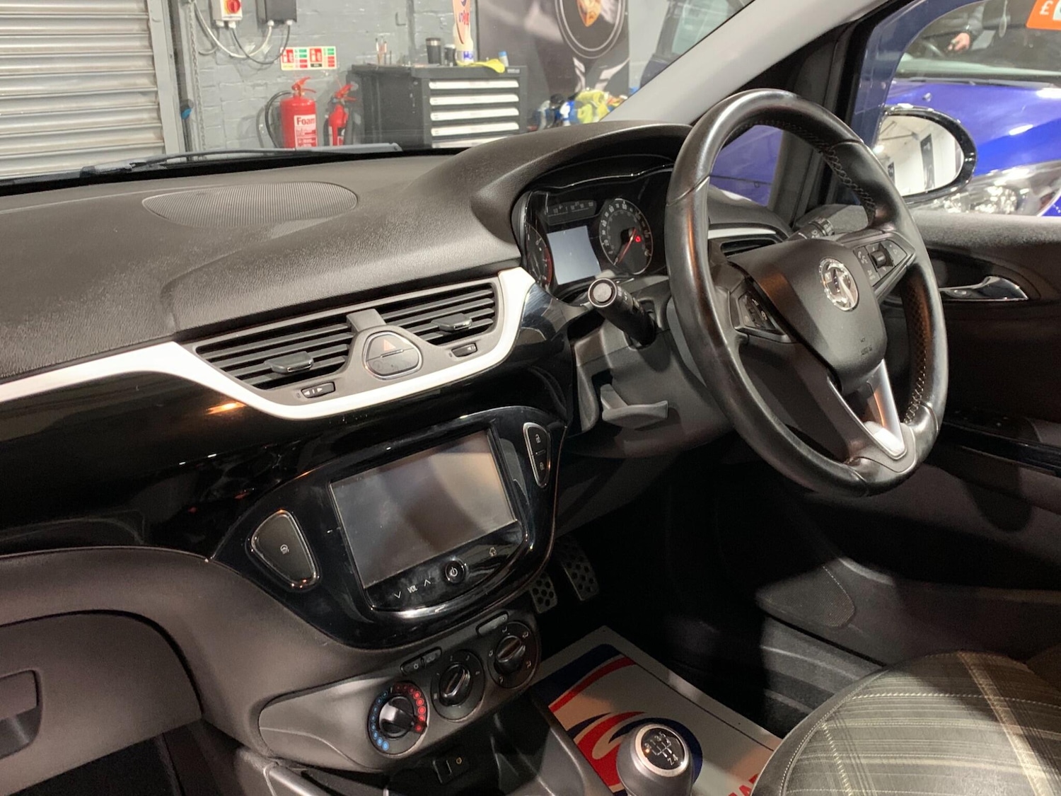 Used Vauxhall Corsa 2015 for sale - 76584670: Photo 13