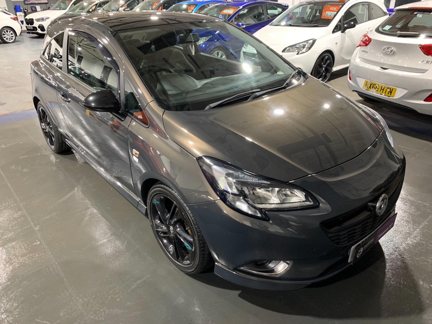 Used Vauxhall Corsa 2015 for sale - 76584670: Photo 3
