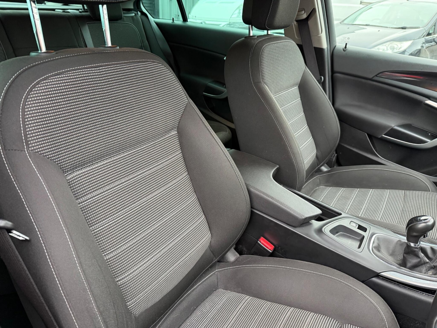 Used Vauxhall Insignia 2017 for sale - 76620036: Photo 5