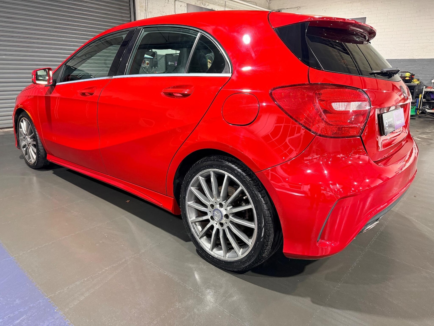 Used Mercedes-Benz A-Class 2015 for sale - 76975683: Photo 10