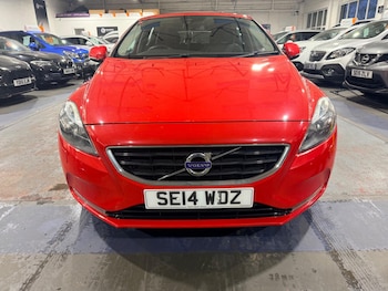 Used Volvo V40 2014 for sale - 77658733: Photo