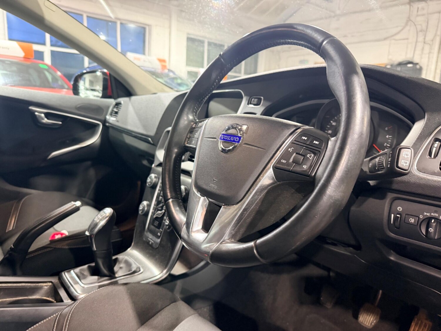 Used Volvo V40 for sale - 77658733: Photo 7