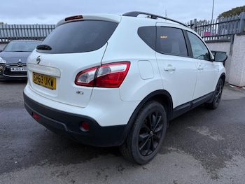 Used Nissan Qashqai 2013 for sale - 76585319: Photo