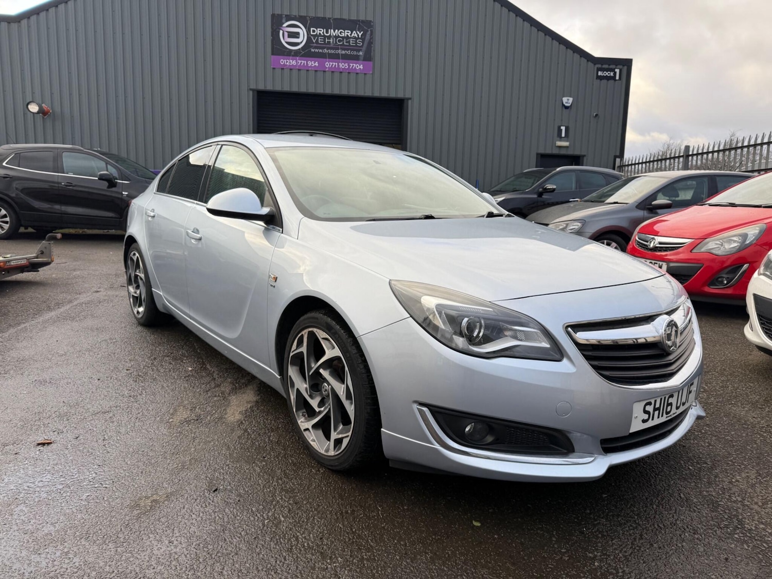 Used Vauxhall Insignia 2016 for sale - 76742735: Photo 1