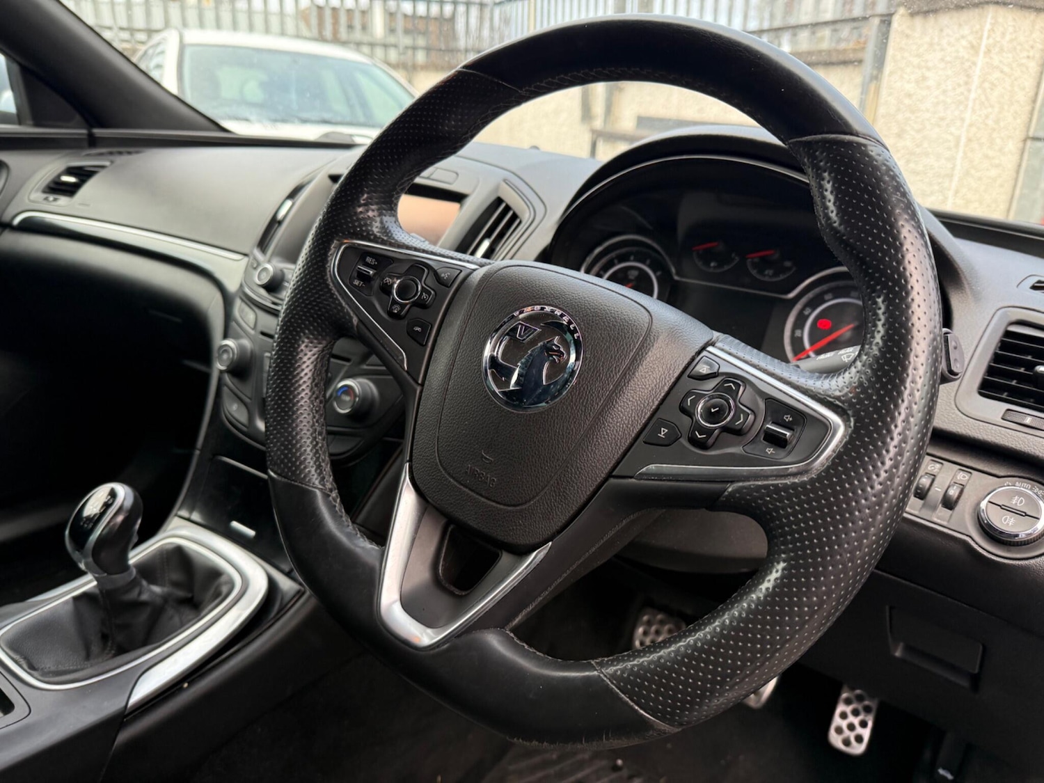 Used Vauxhall Insignia 2016 for sale - 76742735: Photo 6