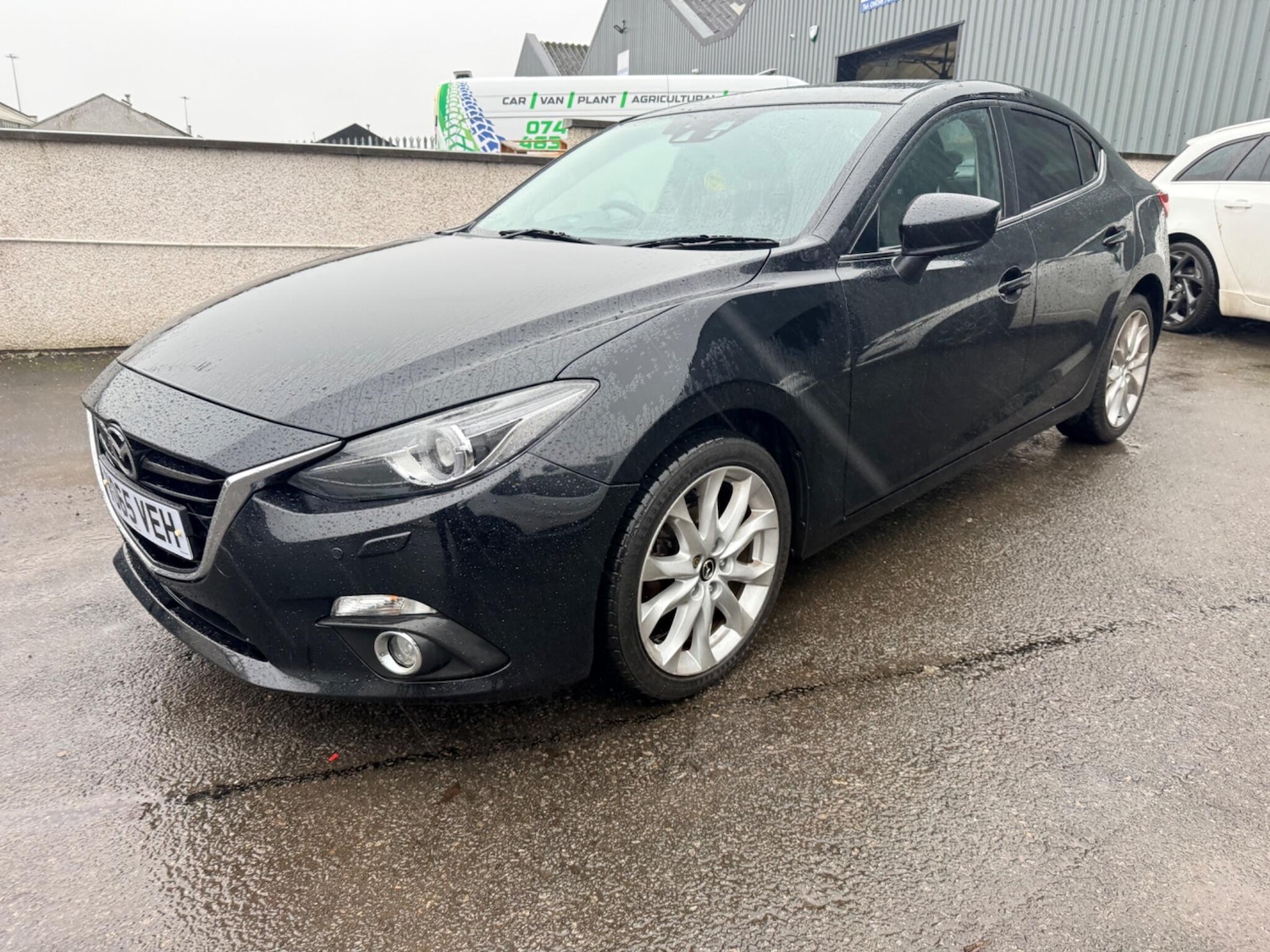 Used Mazda Mazda3 2015 for sale - 77358925: Photo 3