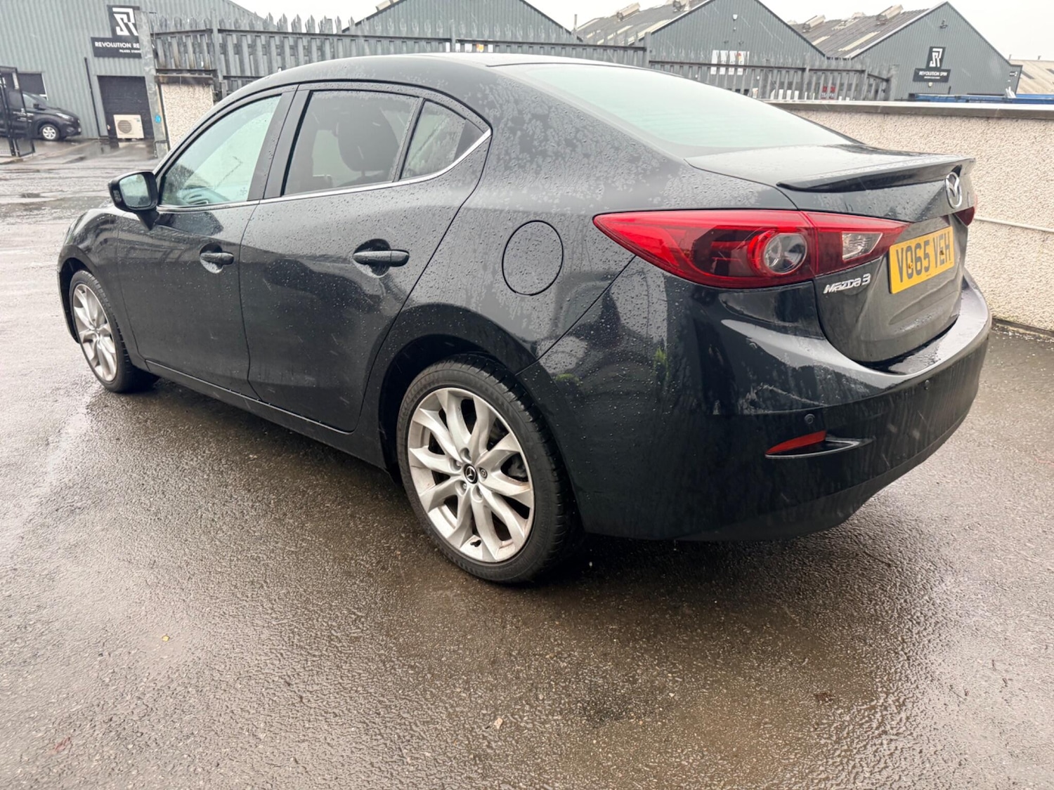 Used Mazda Mazda3 2015 for sale - 77358925: Photo 4