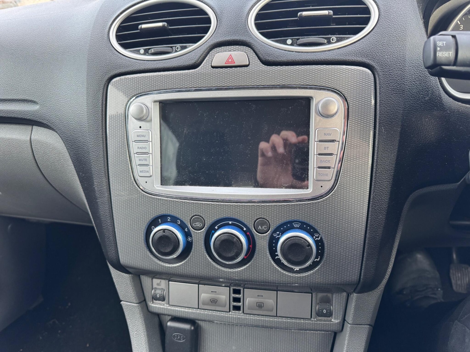 Used Ford Focus 2011 for sale - 77230111: Photo 6