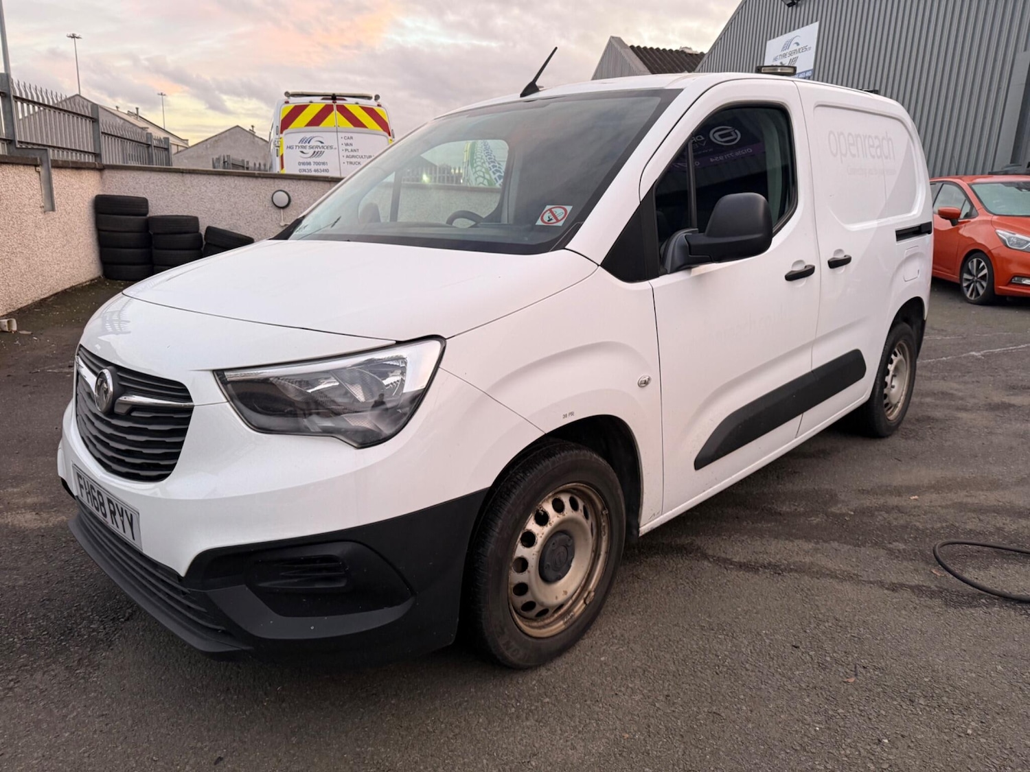 Used Vauxhall Combo 2019 for sale - 76619969: Photo 2