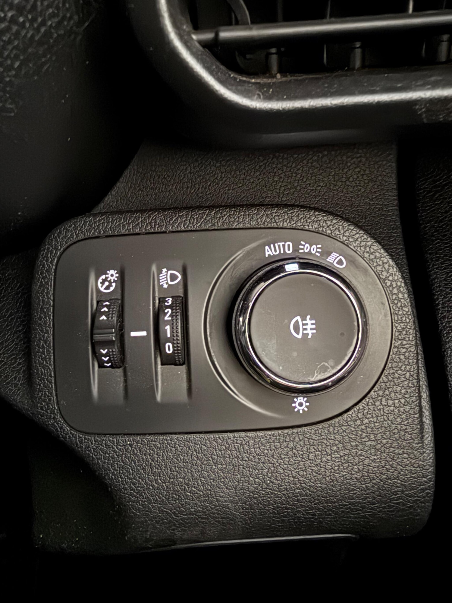 Used Vauxhall Combo 2019 for sale - 76619969: Photo 6