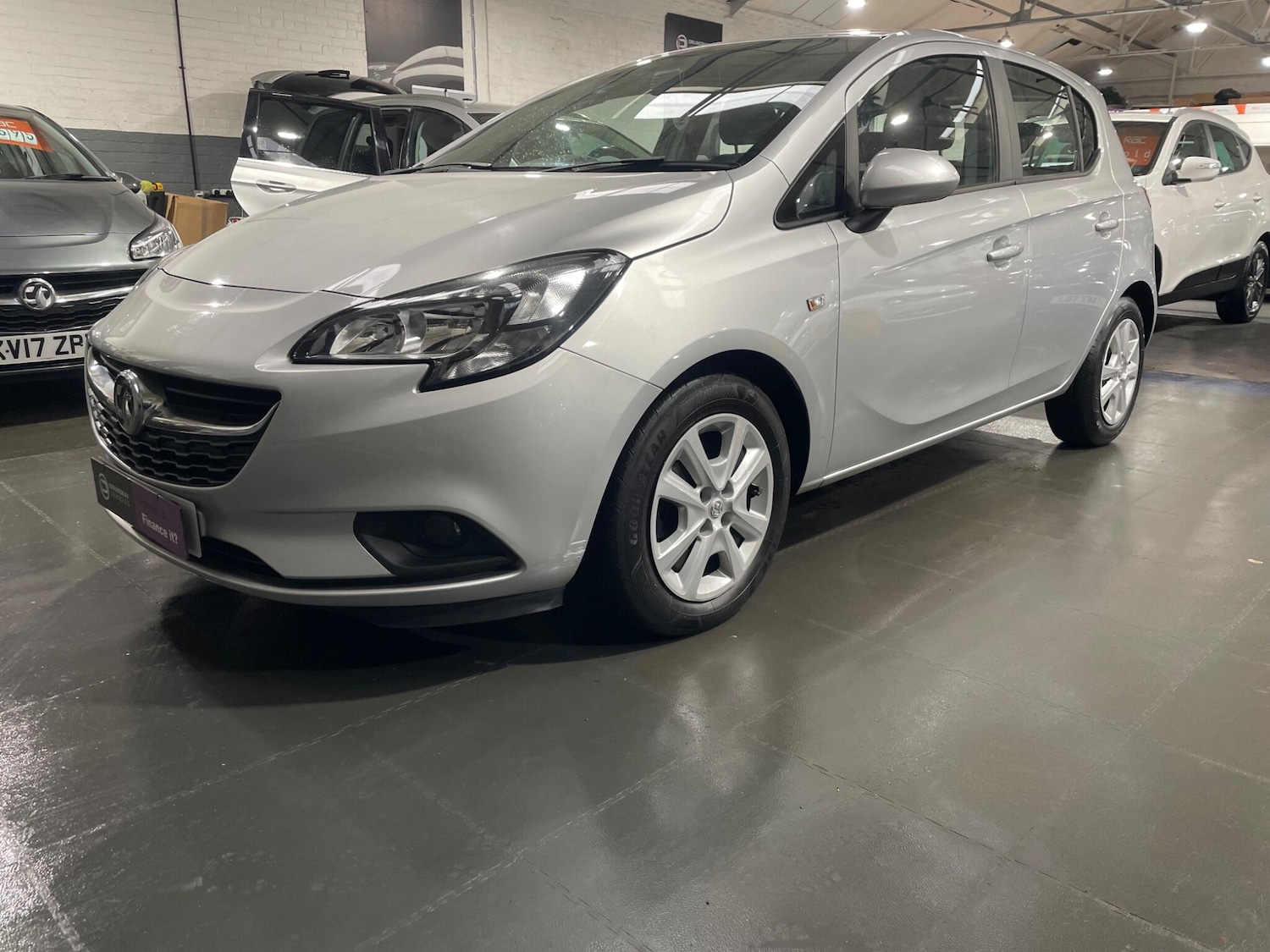 Used Vauxhall Corsa 2017 for sale - 77344002: Photo 5