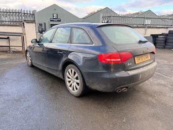 Used Audi A4 Avant 2010 for sale - 77387189: Photo