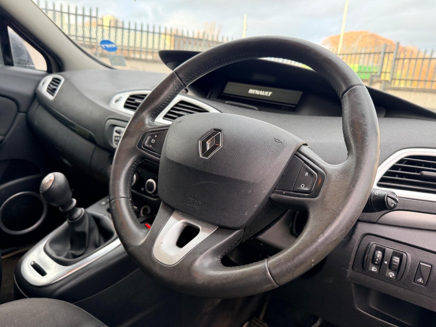Used Renault Grand Scenic for sale - 77753856: Photo 10