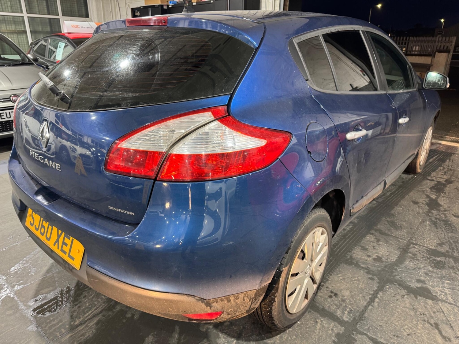 Used Renault Megane 2010 for sale - 76913157: Photo 6