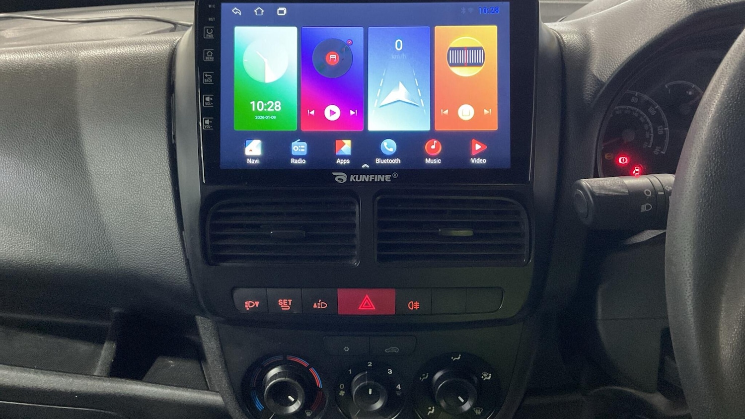 Used Vauxhall Combo 2015 for sale - 77358504: Photo 7